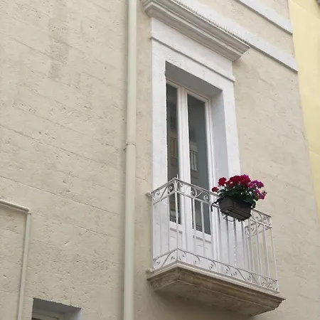 Dimora Via Vitti - Puglia Mia Apartments Monopoli Extérieur photo